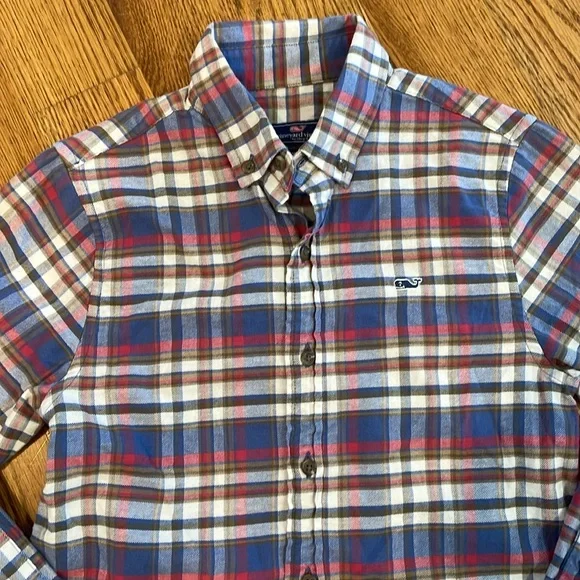 Boy’s Vineyard Vines Button Up/Button Down Whale Shirt. Size 7. Like New. - Picture 7 of 10